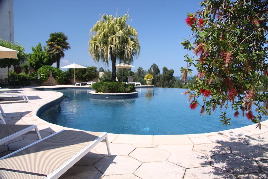 La Solenzara Hotel & Appartement & Spa Сарі-Соленцара Екстер'єр фото
